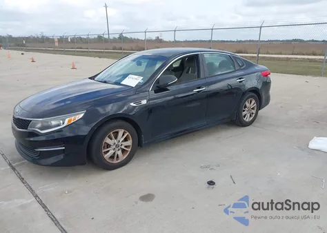 2017 Kia Optima Lx z USA, uszkodzony, nr VIN 5XXGT4L31HG142015